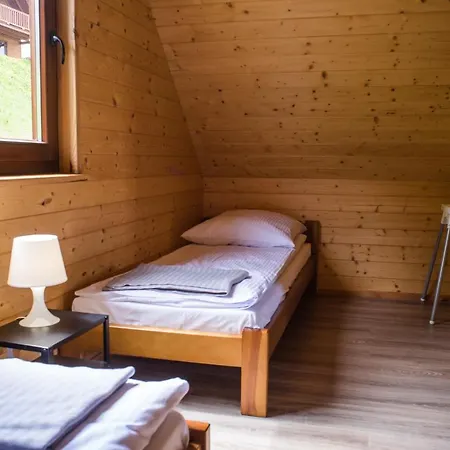 2 W Gorach Ferienhaus Lacko (Nowy Sacz)